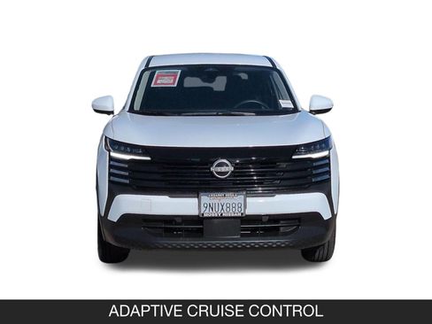 Certified 2025 Nissan Kicks SV image 5