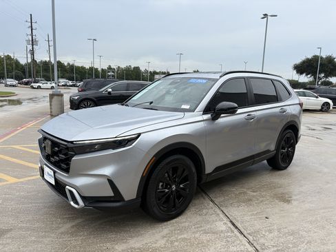 Certified 2026 Honda CR-V Sport Touring image 4