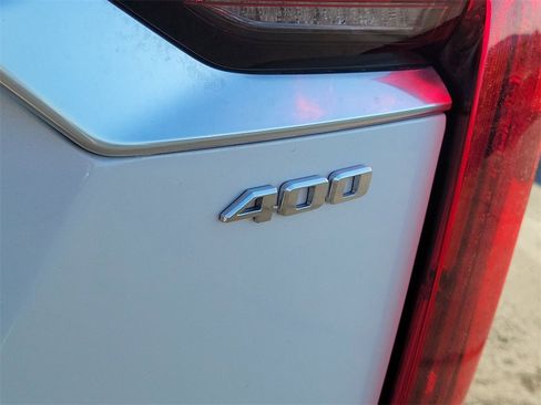 Used 2023 Cadillac XT6 Premium Luxury image 33