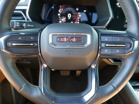 Used 2023 GMC Canyon AT4 w/ AT4 Premium Package AWD/4WD image 25