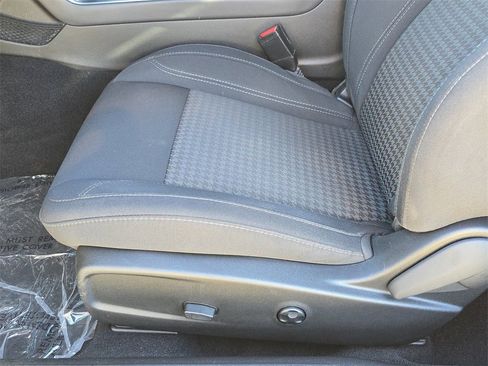 Used 2019 Dodge Challenger SXT w/ Blacktop Package image 20