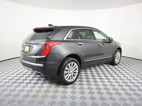 Used 2018 Cadillac XT5 Platinum w/ Driver Assist Package image 6