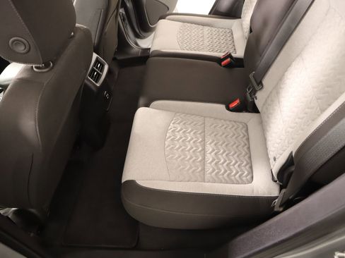 Used 2024 Chevrolet Equinox LS w/ LS Convenience Package image 11