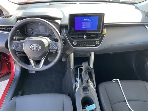 Certified 2023 Toyota Corolla Cross LE image 15