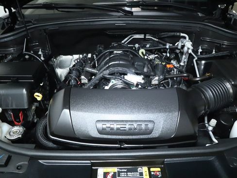 Used 2025 Dodge Durango R/T AWD/4WD image 39