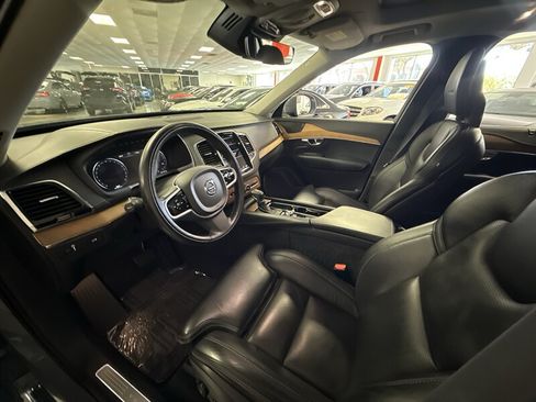 Used 2020 Volvo XC90 T6 Inscription w/ Protection Package Premier AWD/4WD image 18