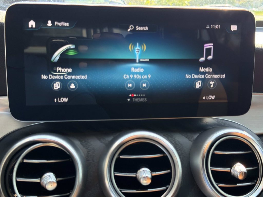 Used 2021 Mercedes-Benz GLC 300 4MATIC Coupe image 25