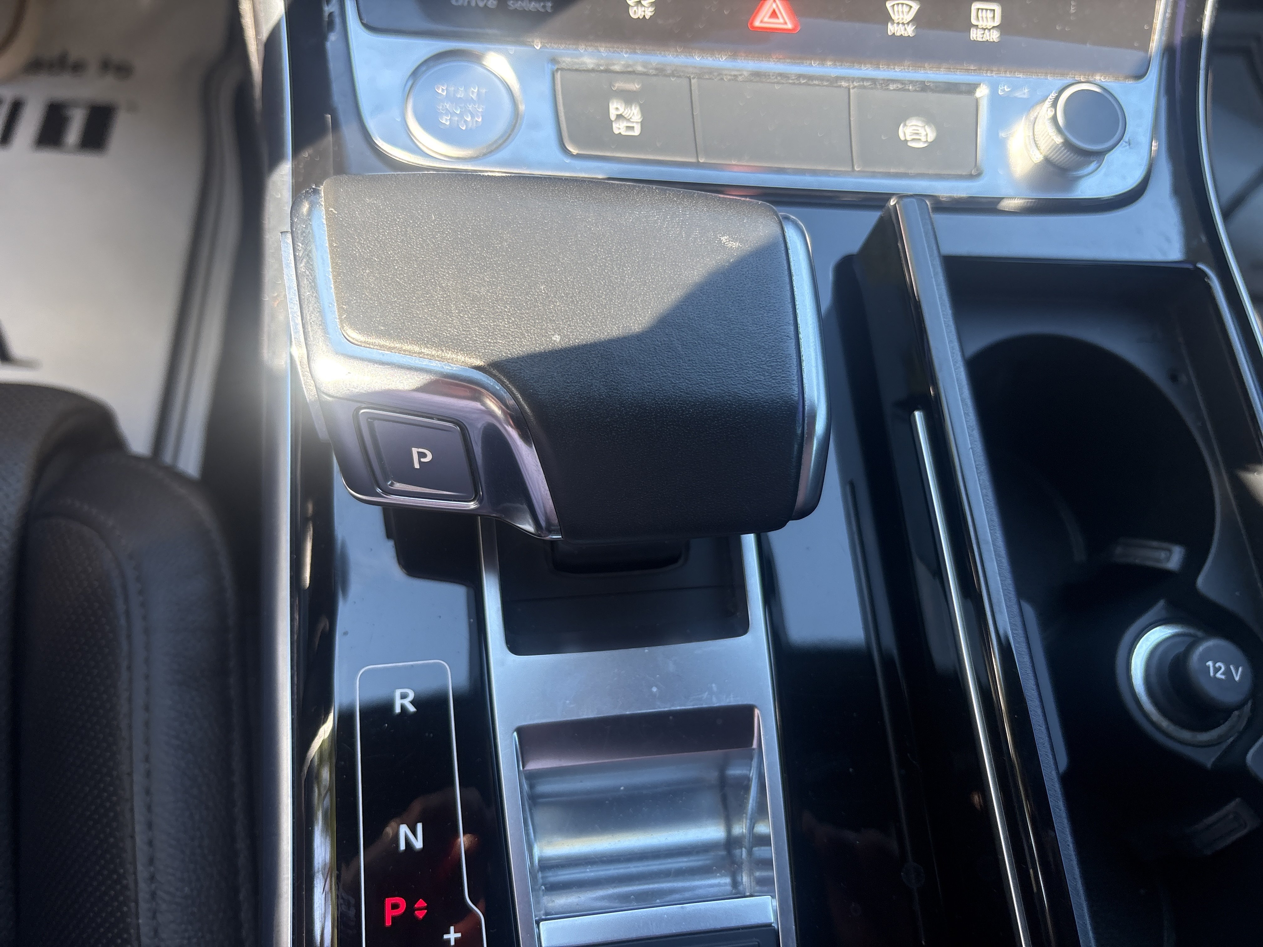 Used 2020 Audi A8 L 4.0T w/ Sport Plus Package AWD/4WD image 23