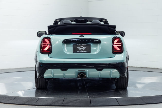 Certified 2026 MINI Cooper John Cooper Works FWD image 7
