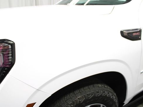 Used 2026 GMC Yukon AT4 Ultimate w/ LPO, Floor Liner Package AWD/4WD image 59