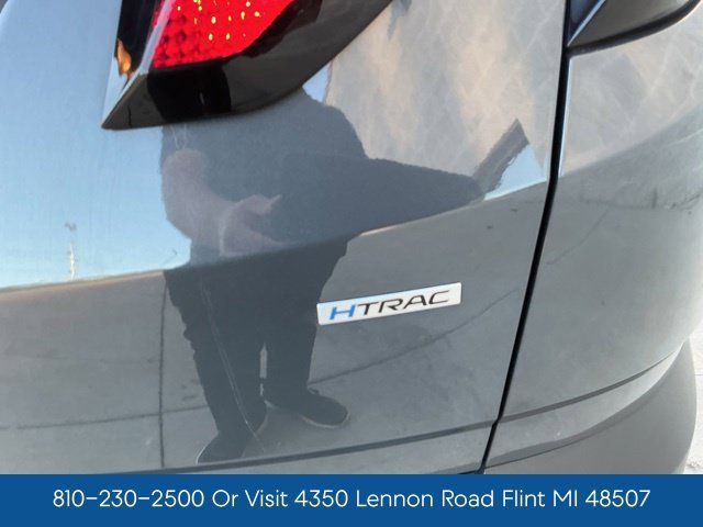 Used 2025 Hyundai Tucson SEL AWD/4WD image 32
