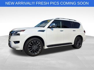 Used 2024 Nissan Armada Platinum w/ Captain's Chairs Package RWD video 2