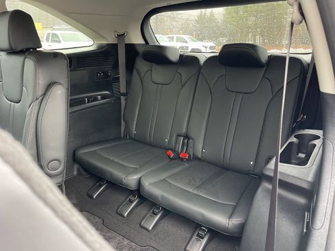 Certified 2023 Kia Sorento EX image 20