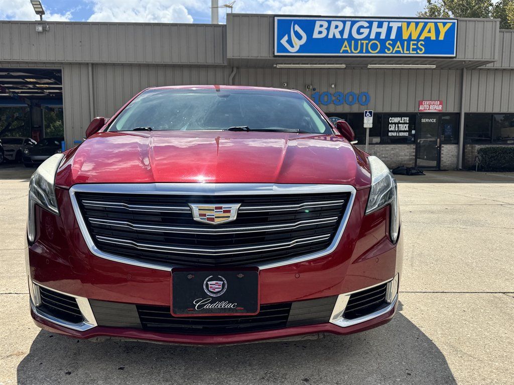 Used 2018 Cadillac XTS Luxury FWD image 3