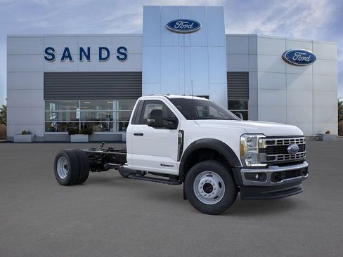 New 2026 Ford F550 4x4 Regular Cab Super Duty image 7