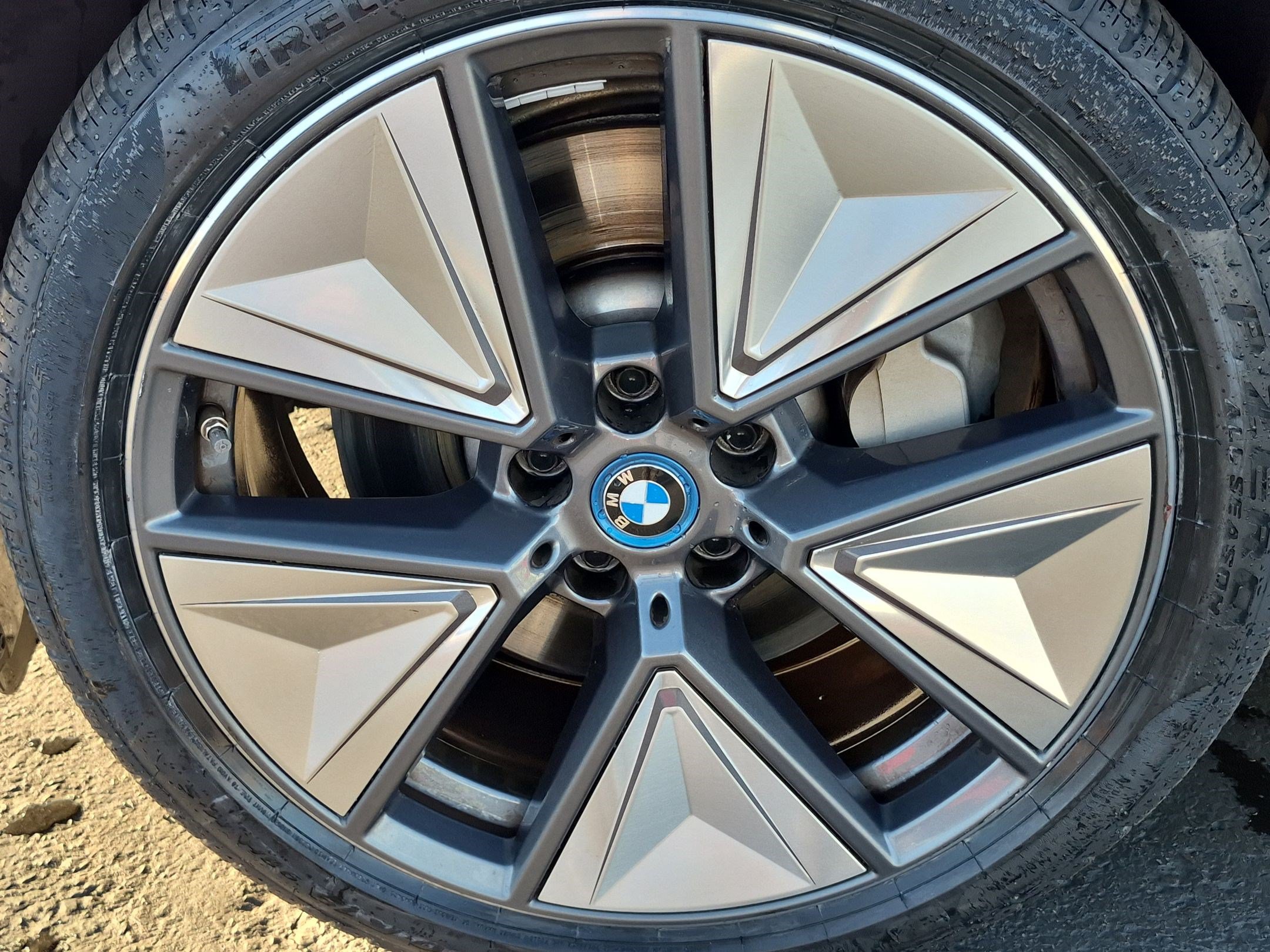 Used 2024 BMW i4 eDrive35 w/ Premium Package RWD image 13