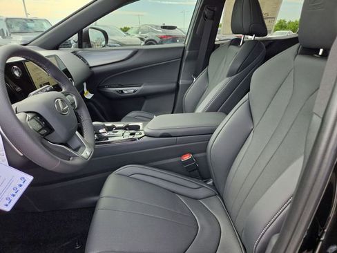 New 2026 Lexus NX 350 F Sport AWD/4WD image 11