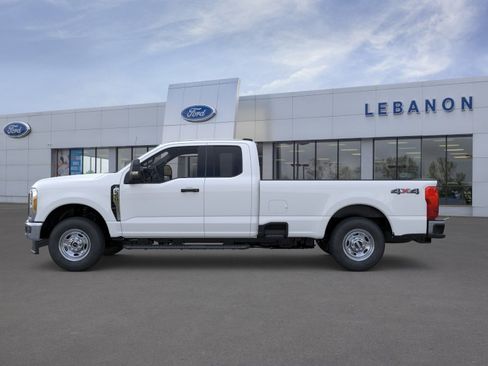 New 2026 Ford F350 XL w/ XL Chrome Package image 4