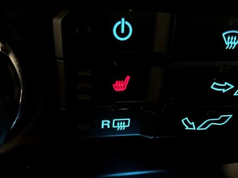 Used 2018 Ford F150 XLT w/ Equipment Group 302A Luxury image 30