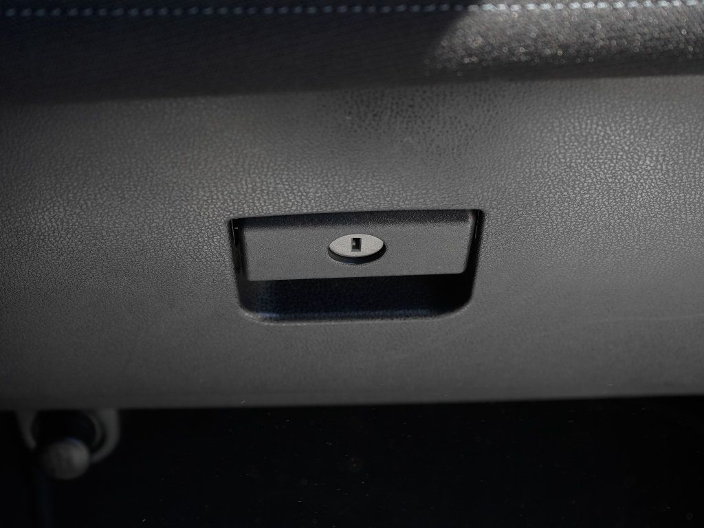 Used 2024 Nissan Z Sport w/ Floor Mat Package RWD image 33