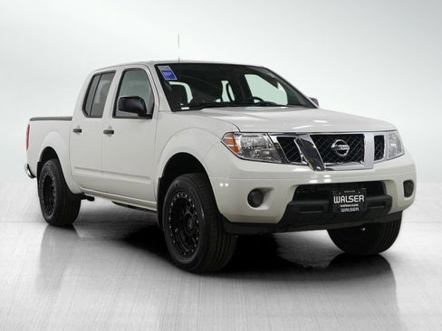 Used 2019 Nissan Frontier SV image 7