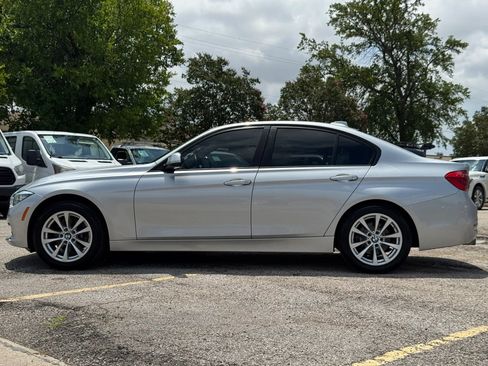 Used 2016 BMW 320i Sedan RWD image 3