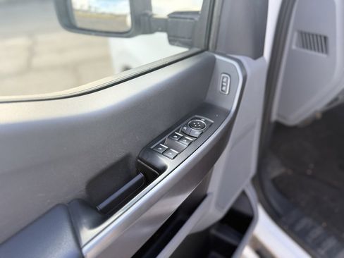 Used 2025 Ford F250 XLT image 34