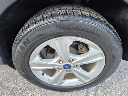 Used 2015 Ford Escape SE FWD image 22