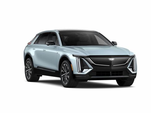 New 2026 Cadillac Lyriq Sport w/ LPO, Floor Liner Package AWD/4WD image 34