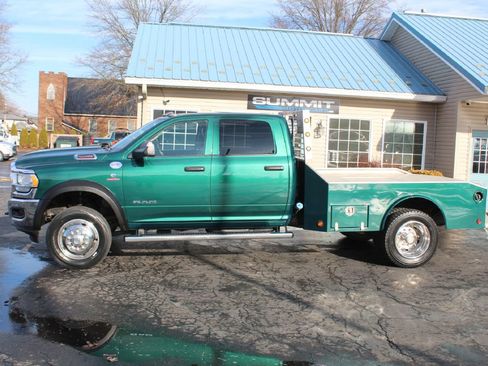 Used 2020 RAM 5500 Tradesman w/ Safety Group image 2