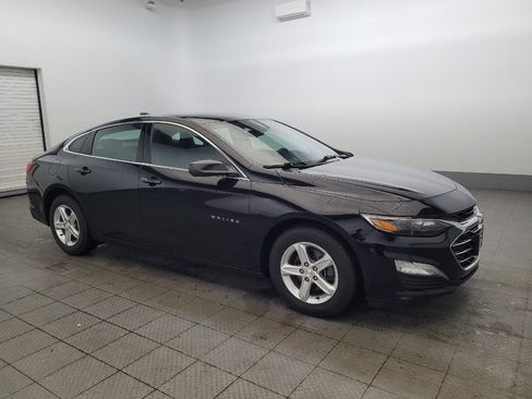 Used 2023 Chevrolet Malibu LS w/ Driver Confidence Package FWD image 11