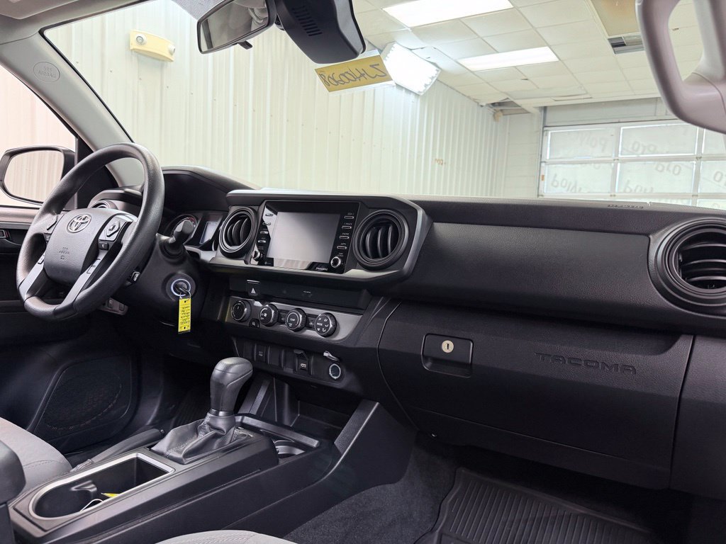 Used 2020 Toyota Tacoma SR AWD/4WD image 26