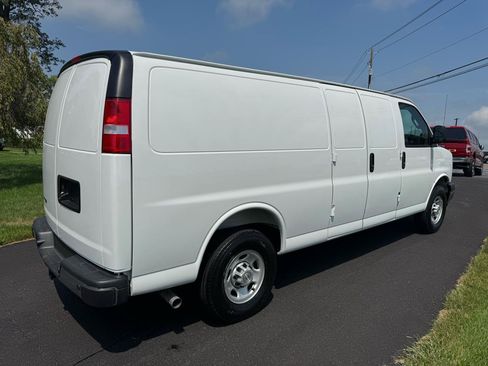Used 2025 Chevrolet Express 2500 Extended w/ Driver Convenience Package RWD image 7