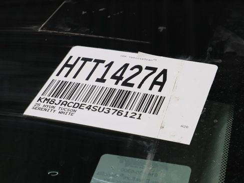 Certified 2025 Hyundai Tucson SE image 35