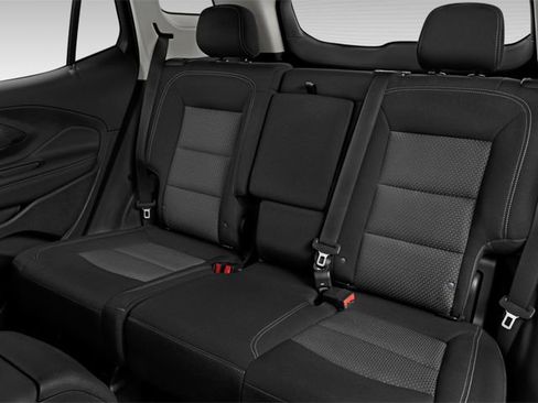Used 2023 GMC Terrain SLE w/ Driver Convenience Package FWD image 11