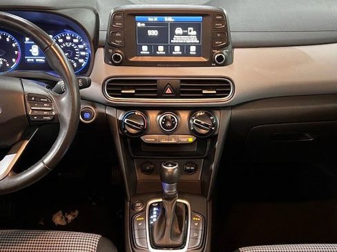 Used 2020 Hyundai Kona SEL image 18