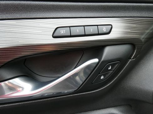 Certified 2022 GMC Terrain SLT AWD/4WD image 26