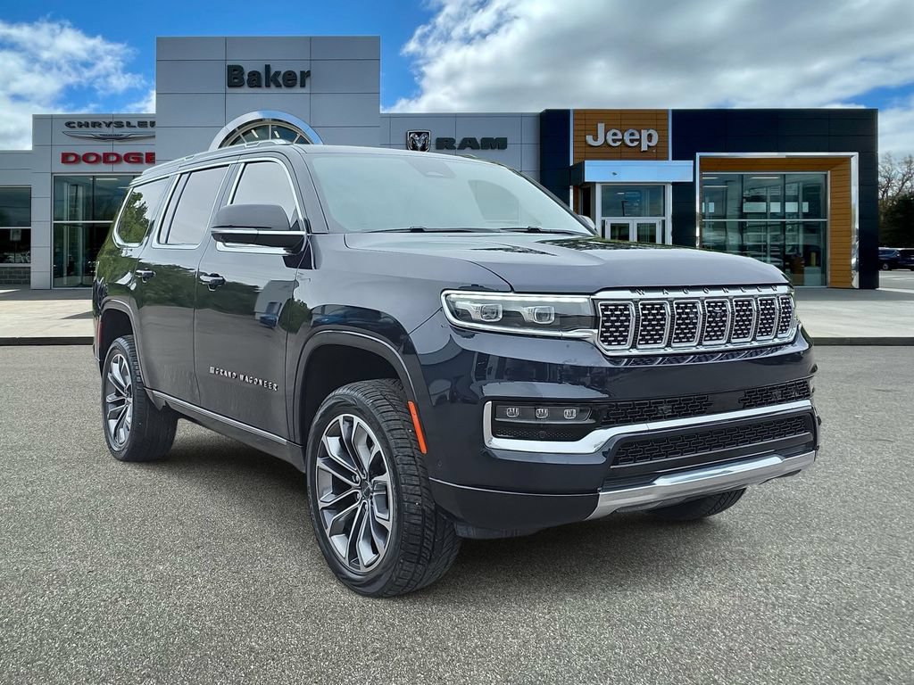 Used 2023 Jeep Grand Wagoneer Series III AWD/4WD image 1