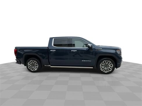 Used 2023 GMC Sierra 1500 Denali Ultimate image 16