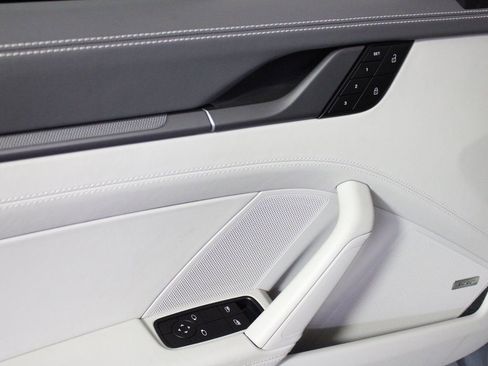 Certified 2022 Porsche 911 Carrera S image 16