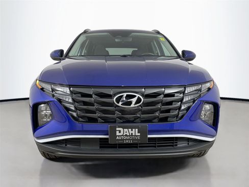 Used 2024 Hyundai Tucson SEL AWD/4WD image 3