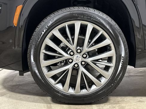 New 2026 Buick Enclave Avenir w/ Super Cruise Package AWD/4WD image 29