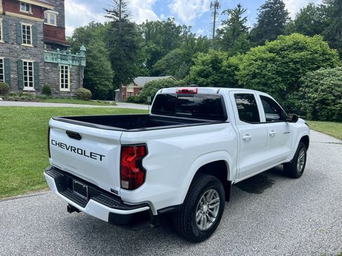 Used 2025 Chevrolet Colorado LT w/ Advanced Trailering Package RWD image 10