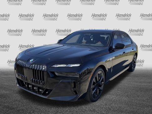 Certified 2023 BMW 740i 740i w/ Executive Package image 5