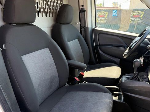 Used 2022 RAM ProMaster City Tradesman FWD image 31