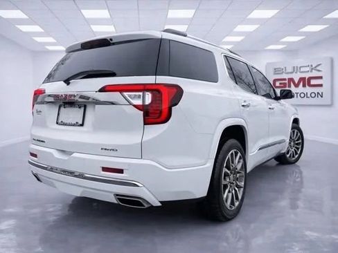 Used 2023 GMC Acadia Denali w/ Denali Ultimate Package AWD/4WD image 7