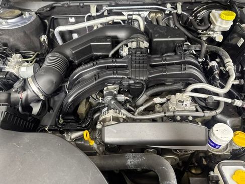 Used 2021 Subaru Outback Limited AWD/4WD image 9
