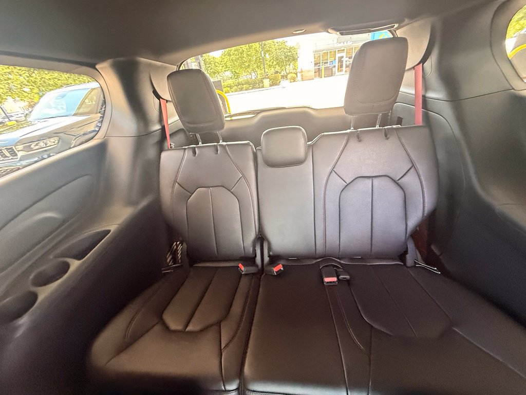 New 2027 Chrysler Pacifica Select FWD image 25