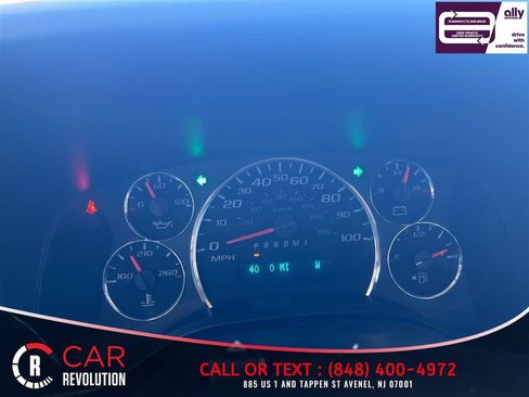 Used 2024 Chevrolet Express 3500 LT w/ LT Preferred Equipment Group RWD image 21