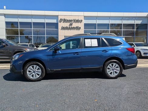 Used 2019 Subaru Outback 2.5i Premium image 3